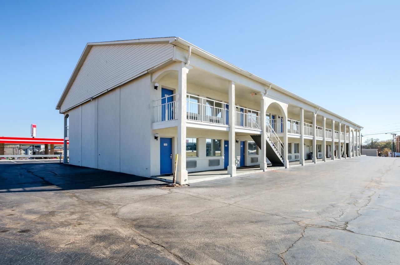 Motel 6-Commerce, Ga Екстер'єр фото
