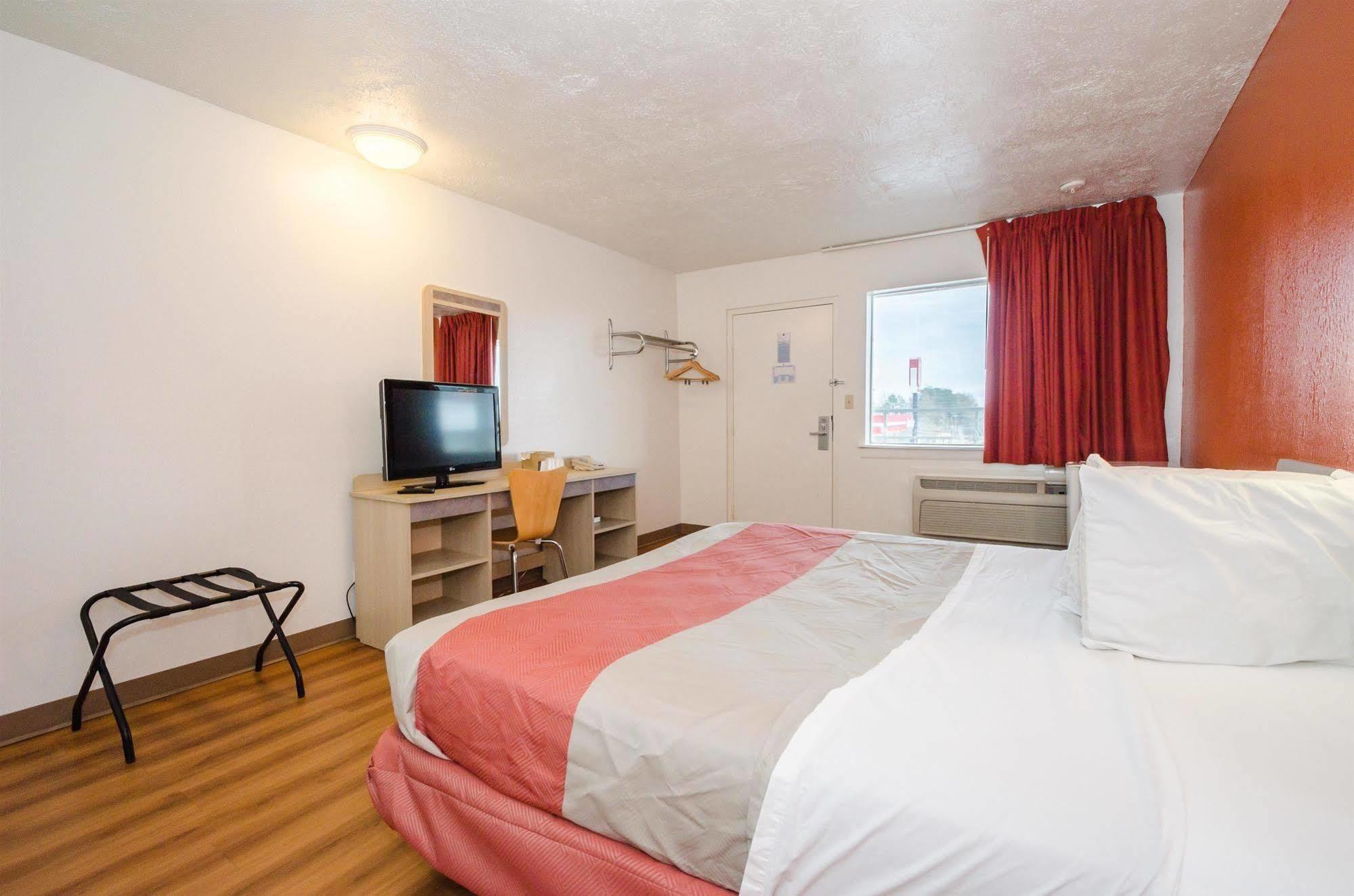 Motel 6-Commerce, Ga Екстер'єр фото