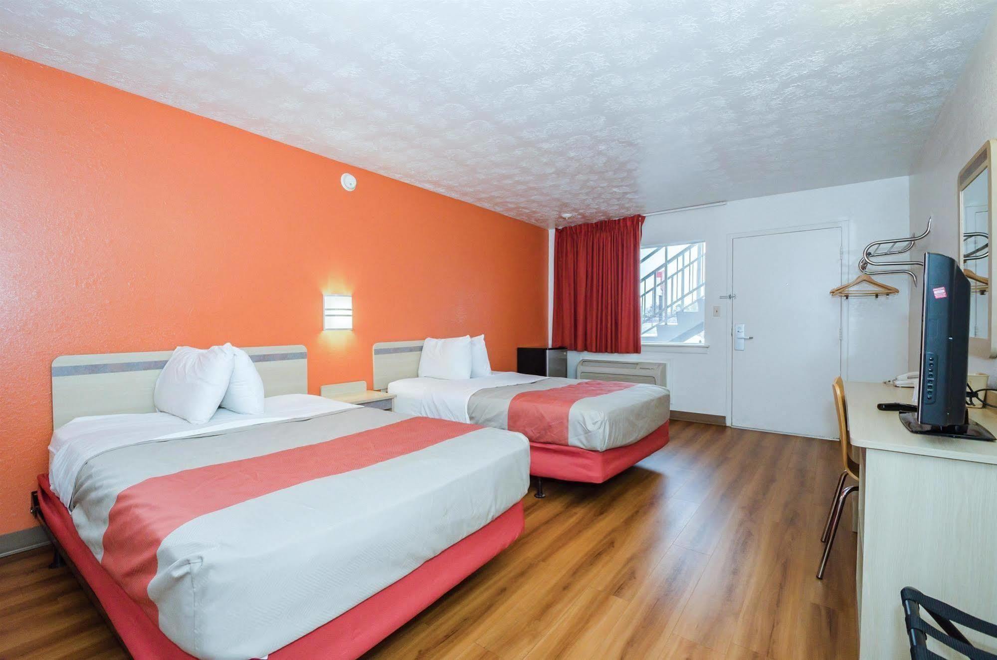 Motel 6-Commerce, Ga Екстер'єр фото