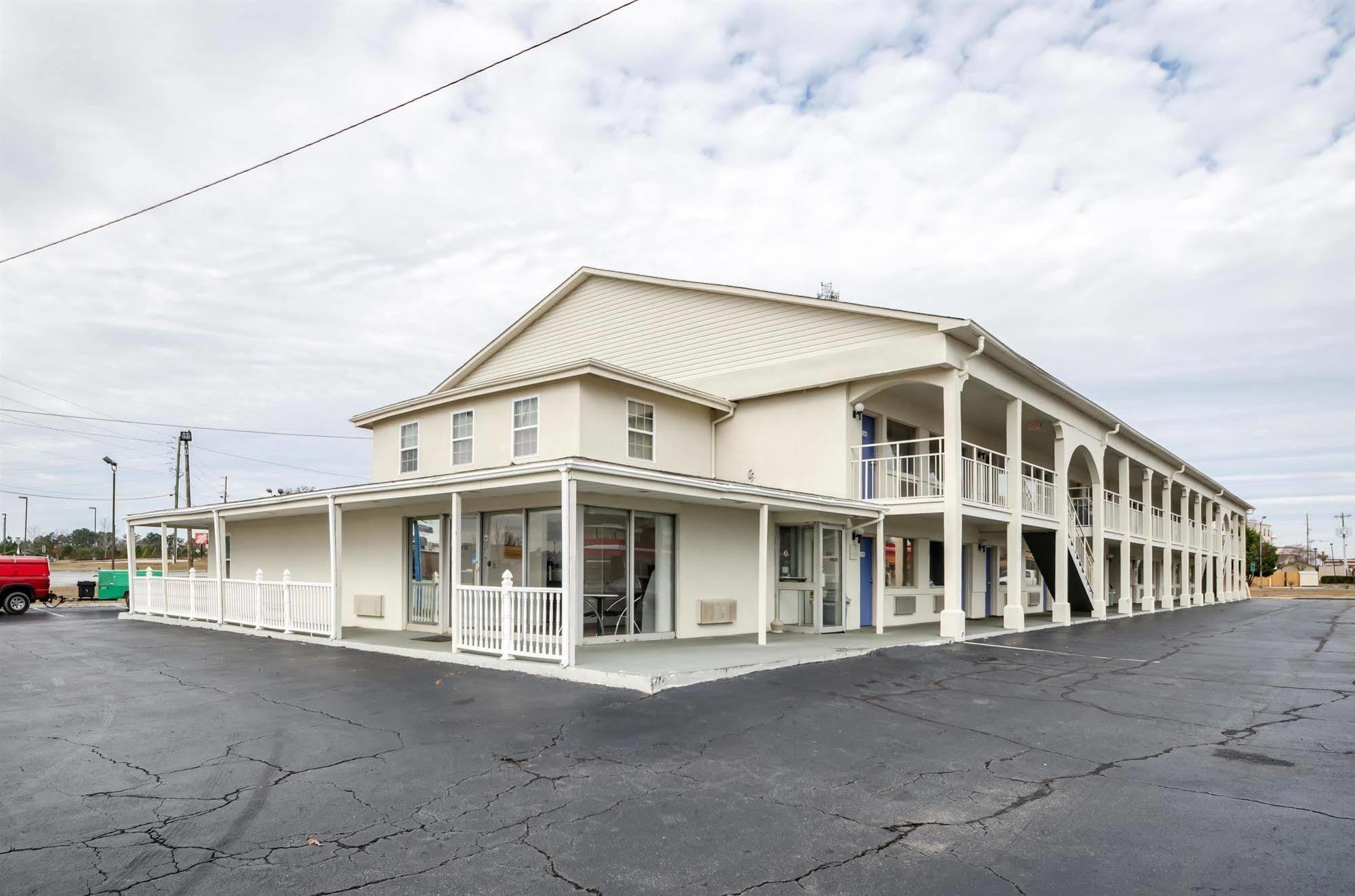 Motel 6-Commerce, Ga Екстер'єр фото
